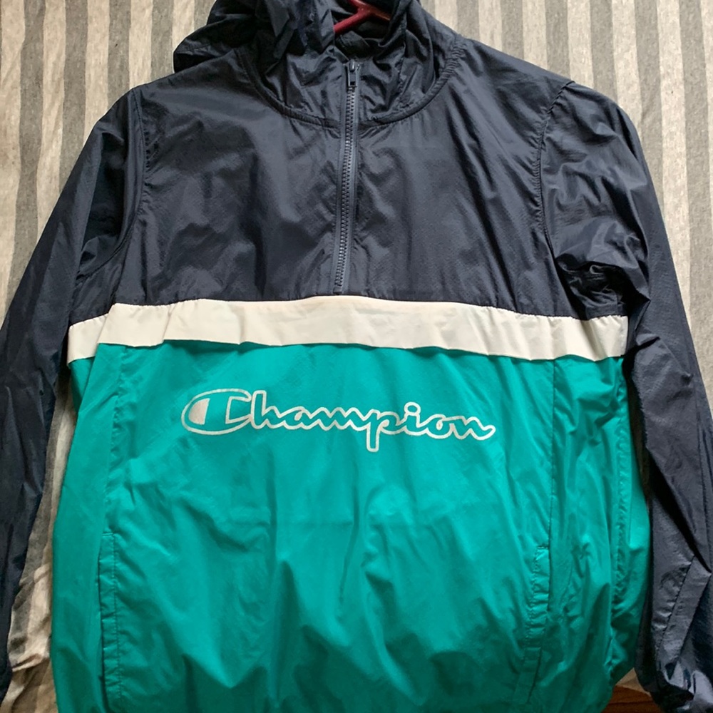 Champion Light Pullover Wind Breaker
